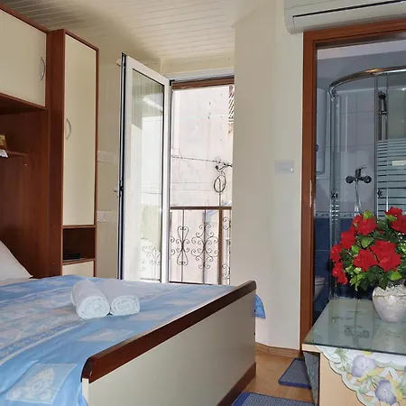 Konukevi By The Sea - 15568 2*